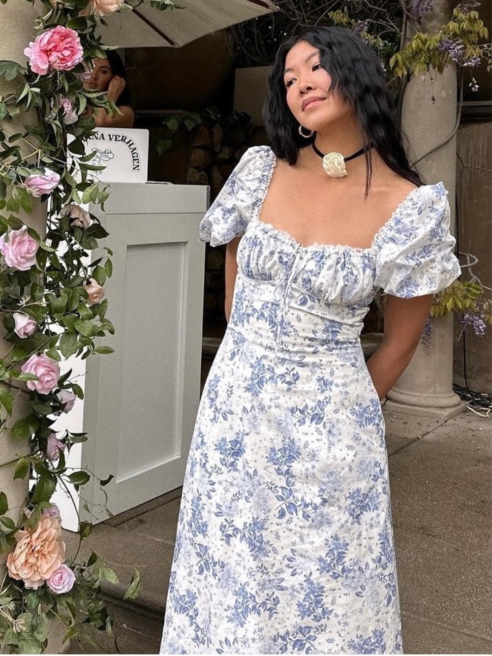 NEW House of CB Felizia Dress Blue Print + White Large with Regular Cup - Picture 11 of 17